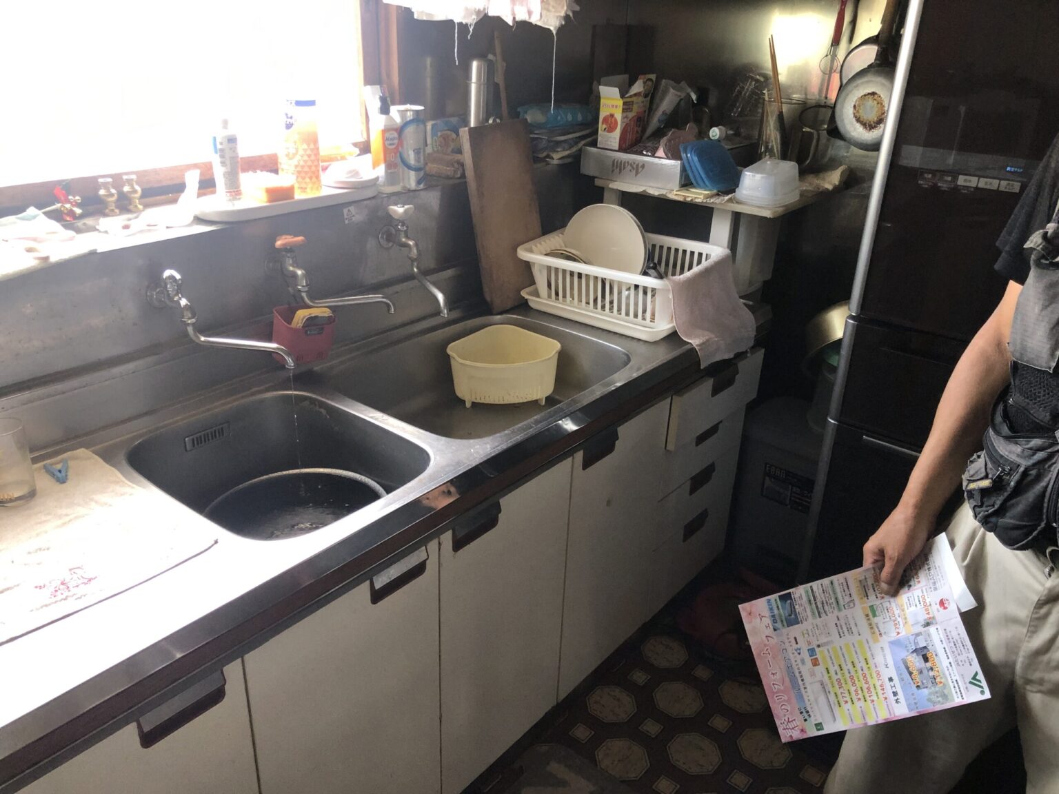 システムキッチンリフォーム施工前写真①