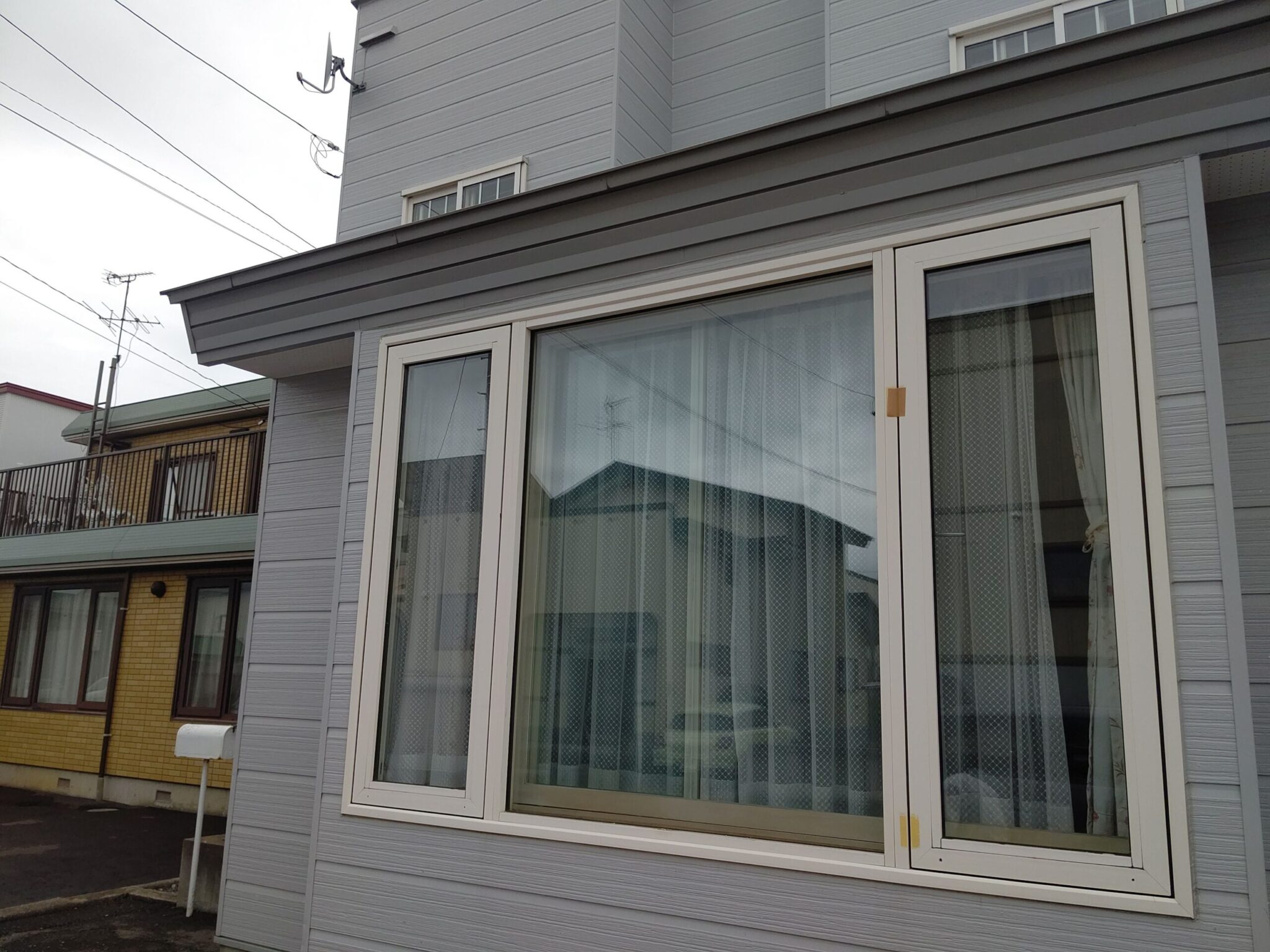 旭川市の戸建て住宅にて、窓リフォーム施工事例の施工前写真①