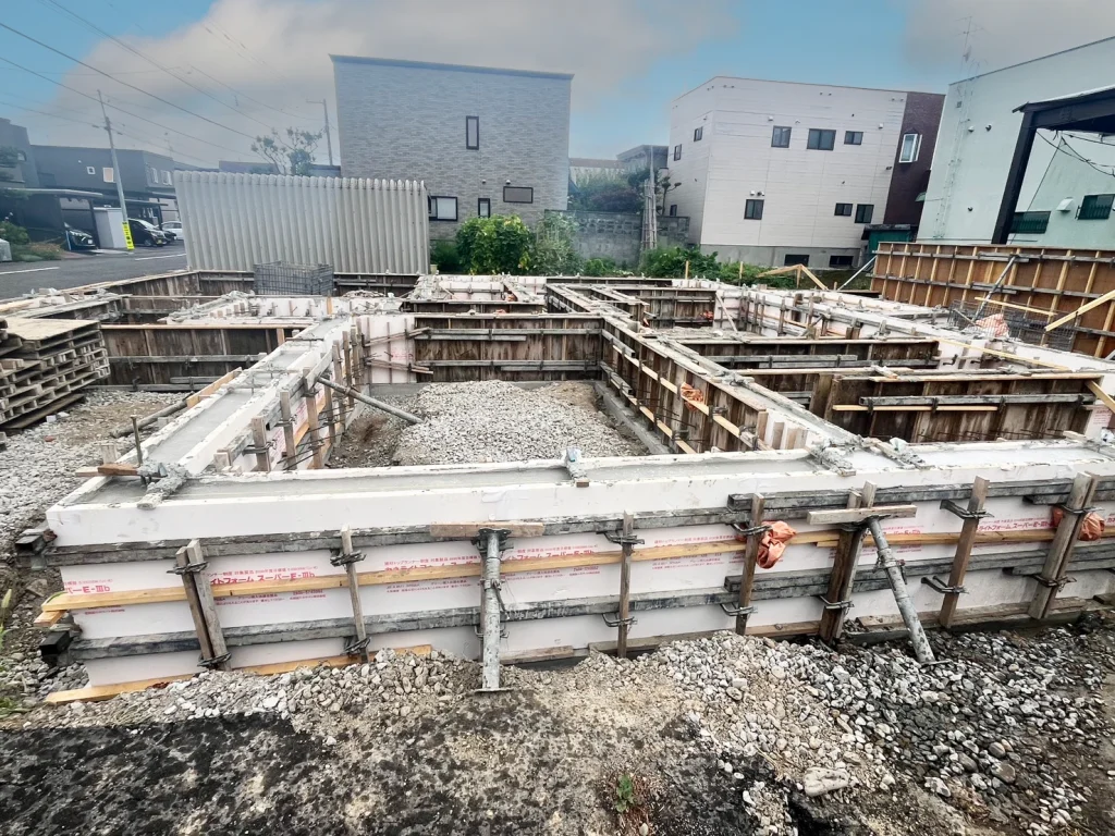7条西モデルハウス　基礎工事